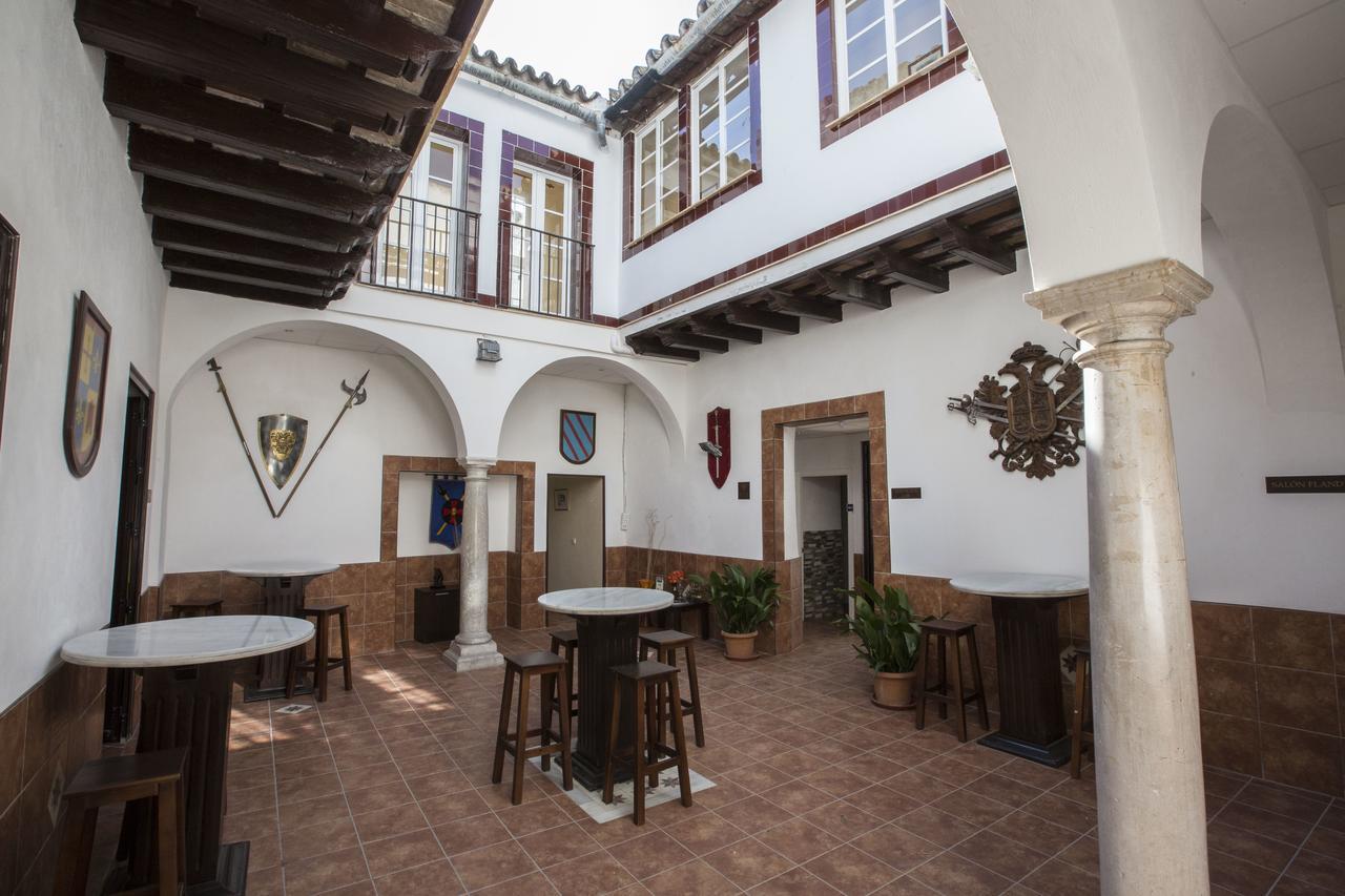 Carlos V Jerez By Vivere 2* Jerez de la Frontera